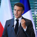 Francuskoj prete nova previranja dok čeka na usvajanje budžeta