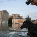 "Pogođeni smo u srce!" Totalna katastrofa u u potopljenom Hersonu - Rusija evakuisala preko 300 ljudi