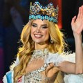 Kristina je nova Mis sveta! Plavokosa lepotica pobedila 111 devojaka i dobila krunu najlepše žene na kugli zemaljskoj (foto)