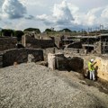 У рушевинама Помпеје откривени дечији цртежи гладијатора
