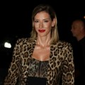 Leopard korset i šlic do kuka: Jovana Joksimović nikad izazovnija, stigla na Željkov nastup (FOTO)