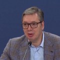 Vučić: Ne razumem zašto su ljudi koji žive u ovoj zemlji želeli da unište privredu Srbije (video)