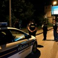 Opsadno stanje u Zagrebu: Gradom odjekuju pucnji i sirene, oštećeni automobil i prozori na Domu zdravlja, policija blokirala…