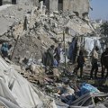 Najmanje 23 osobe, uključujući troje dece, ubijeno u izraelskim napadima na Gazu