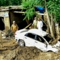 Više od 300 žrtava poplava i klizišta u Pakistanu