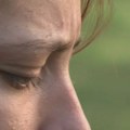 Pozvali policiju zbog razbijenog prozora, pa dobili batine i prijave za napad