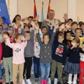 Verujem da će baš neko od vas u budućnosti biti predsednik opštine ili direktor škole: Saša Nikolić sa saradnicima dočekao…