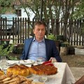 Putevi i infrastruktura u fokusu: Glišić razgovarao sa meštanima Mrčajevaca