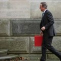 Povratak 'gubitnika': David Cameron ponovo u političkoj igri