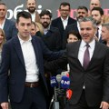 Vučić nema većinu u Beogradu, kažu opozicioni lideri