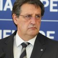 Gašić: "Srbija je slobodarska i nezavisna zemlja, a ja ću ponosno stajati uz predsednika Vučića rame uz rame"