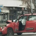 Oboren motociklista u Novom Sadu: Sudario se sa automobilom, totalno ga uništio