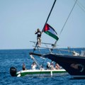 Humanitarni brod sa aktivistima i Gretom Tunberg stiže u Gazu da bi probio izraelsku blokadu