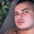 Uhapšen jedan od braće Hofman: Bio u grupi od 25 ljudi koji su lupali na vrata stana i pretili ranjenom Dejanu