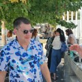 Ivan Marinković i miljana Kulić oči u oči: Stigao ispred zgrade Pinka nakon što su mu zabranili kontakt sa sinom Željkom