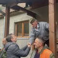 Ministar Glišić obišao selo Zaglavak kod Bajine Bašte (foto)