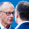 Merc razmatra rekonstrukciju!? Njegov miljenik odlazi zbog surogat majčinstva, nisu stigli ni da razgovaraju: "Ovako nešto…