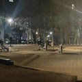 "Video sam kako devojka beži, a mladić leži nasred parka": Očevici pucnjave na Karaburmi opisali dramu, ranjeni Bogdan…
