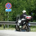 Povređen Motociklista iz Srbije: Sudar kod Bara: Muškarac zadobio teške telesne