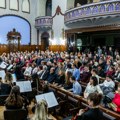 Subotički simfonijski orkestar sjajnim Novogodišnjim gala koncertom oduševio Subotičane (foto)