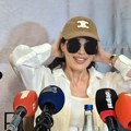 Ceca najavila koncert u Nišu: Na Vidovdan pravi spektakl: Pojavila se u lanenoj košulji i brendiranom kačketu, osmeh ne skida…