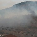 Крени-Промени: Мештани сведоче да три сата није реаговано на пожар