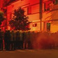 Policija intervenisala kod DIF-a, potisnuti građani