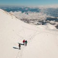 Tragedija na žičari u Crnoj Gori: Turista stradao nakon pada iz korpe, troje ljudi ostalo zaglavljeno na ski liftu