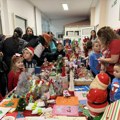 Novogodišnji vašar u OŠ "Dušan Radović", tradicija na radost svih