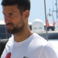 Novak Đoković stigao u Crnu Goru! Slavni teniser otišao pravo kod zubara: U japankama i šorčiću napravio haos kad se pojavio…