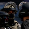 Ofarim pod uzbunom, Palestinac ukradenim automobilom probio ulaz u naselje