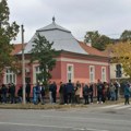 Izlaznost do 10 sati: Glasalo više od milion i 200 hiljada građana