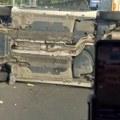Prevrnut automobil nasred auto-puta u Beogradu: Saobraćaj se otežano odvija, stanje učesnika nije poznato