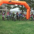 Počela biciklistička sezona memorijalnom trkom „Dragutin Nikolić Guta“