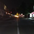 Glavna ulica bez uličnog svetla