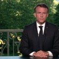Katastrofa Makrona na izborima! Francuski predsednik povukao radikalan potez