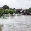 Poplave u Hrvatskoj: Vodostaj Kupe opasno raste, bujice u Gospiću, ugrožen Karlovac