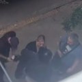 Lažni policajci priznali sve! Nasumično presreli devojku na Karaburmi, pa je opljačkali! Među njima i devojka (21)