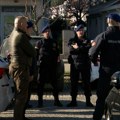Potpuni haos nasred ulice u Podgorici: Muškarca tukli do iznemoglosti naočigled prolaznika, njegova sestra i još jedan napadač…