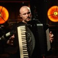 Muzičko putovanje kroz vreme: Aleksandar Aca Sofronijević doneo mešavinu klasike i drugih žanrova (foto)