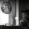 Starbucks “otpustio” AI asistenta za brojanje zaliha