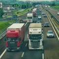 Prevrnuo se kamion, kolona prema Zagrebu 33 kilometra