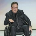 Glumac koji se godinama bori sa Parkinsovom bolešću dobio posebno priznanje na dodeli Emi nagrada