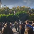 VIDEO: Kolo ispred Jovine gimnazije