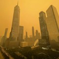 Apokaliptične scene u Njujorku: Oblak toksičnog dima širi se američkim gradovima zbog šumskih požara u Kanadi (video…