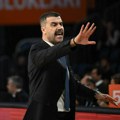 Pao otkaz u Evroligi: Efes otpustio trenera koji je lubio ruku Obradoviću!