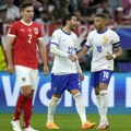 Embapeovo "prokletsvo" i dalje traje: Francuska slavila bizarnim autogolom protiv Austrije na Euro 2024