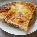 Burek leti može biti otrovan: Evo koje namirnice ne bi trebalo da konzumirate tokom vrućina