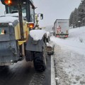 Zbog snežne mećave oglasili se i "Putevi Užice": Uveli zabranu saobraćaja za teretnjake