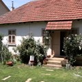 Bračni par Stojković život u Beoradu zamenio životom na domaćinstvu predaka na Jastrepcu